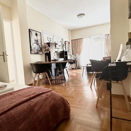 Harokopio Apartment In Aten Exteriör bild