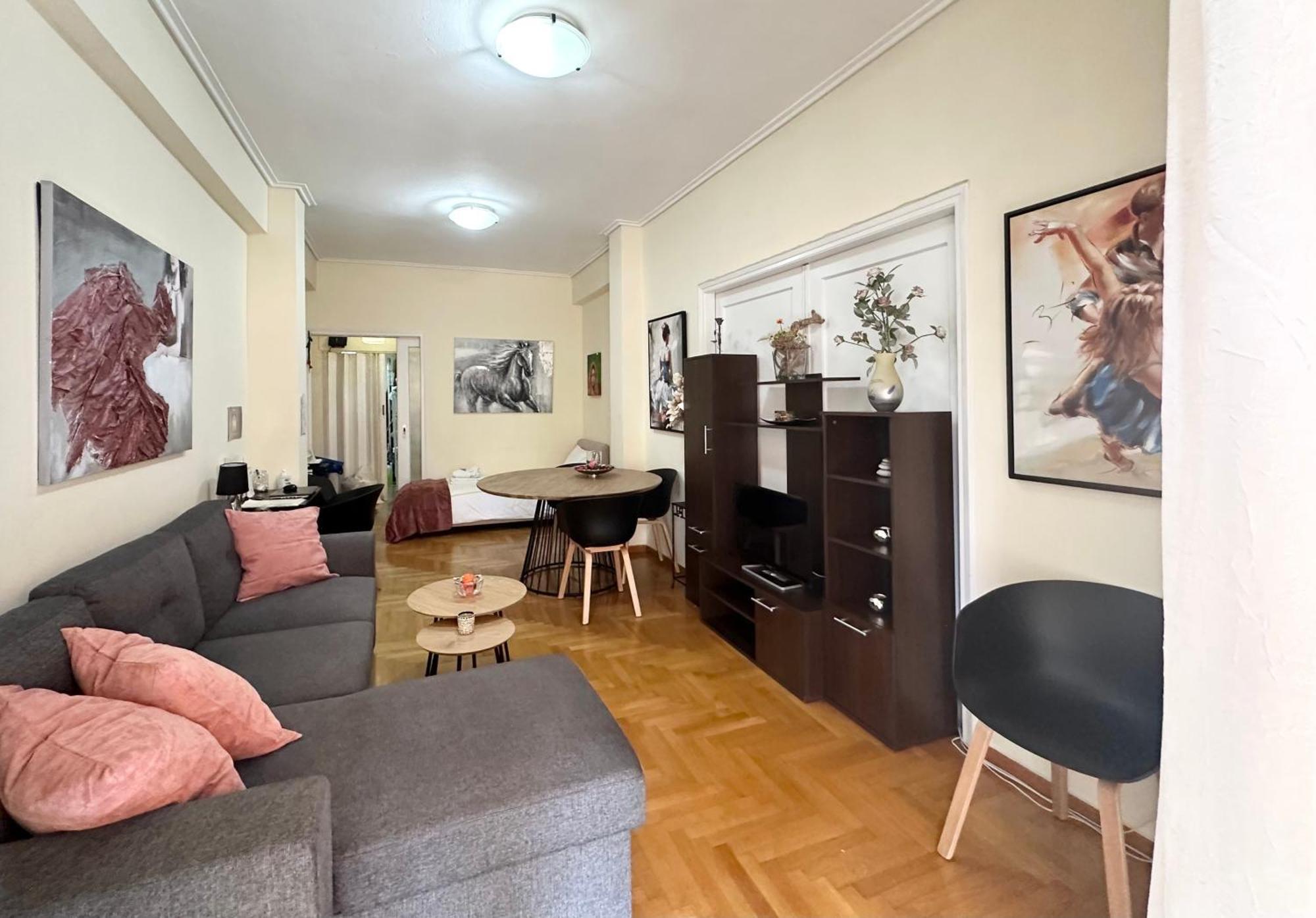 Harokopio Apartment In Aten Exteriör bild